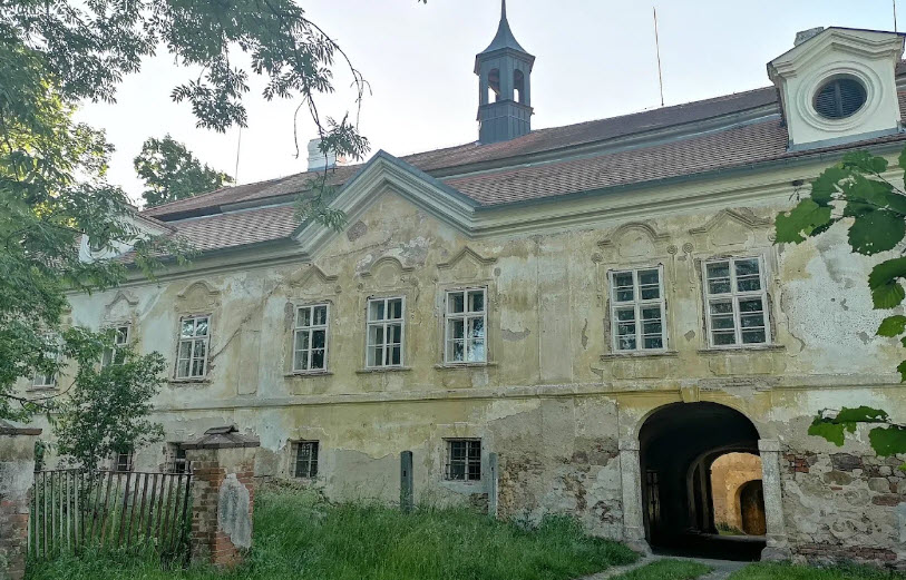 Zámek Ptenín, Czech Republic (Czechia)